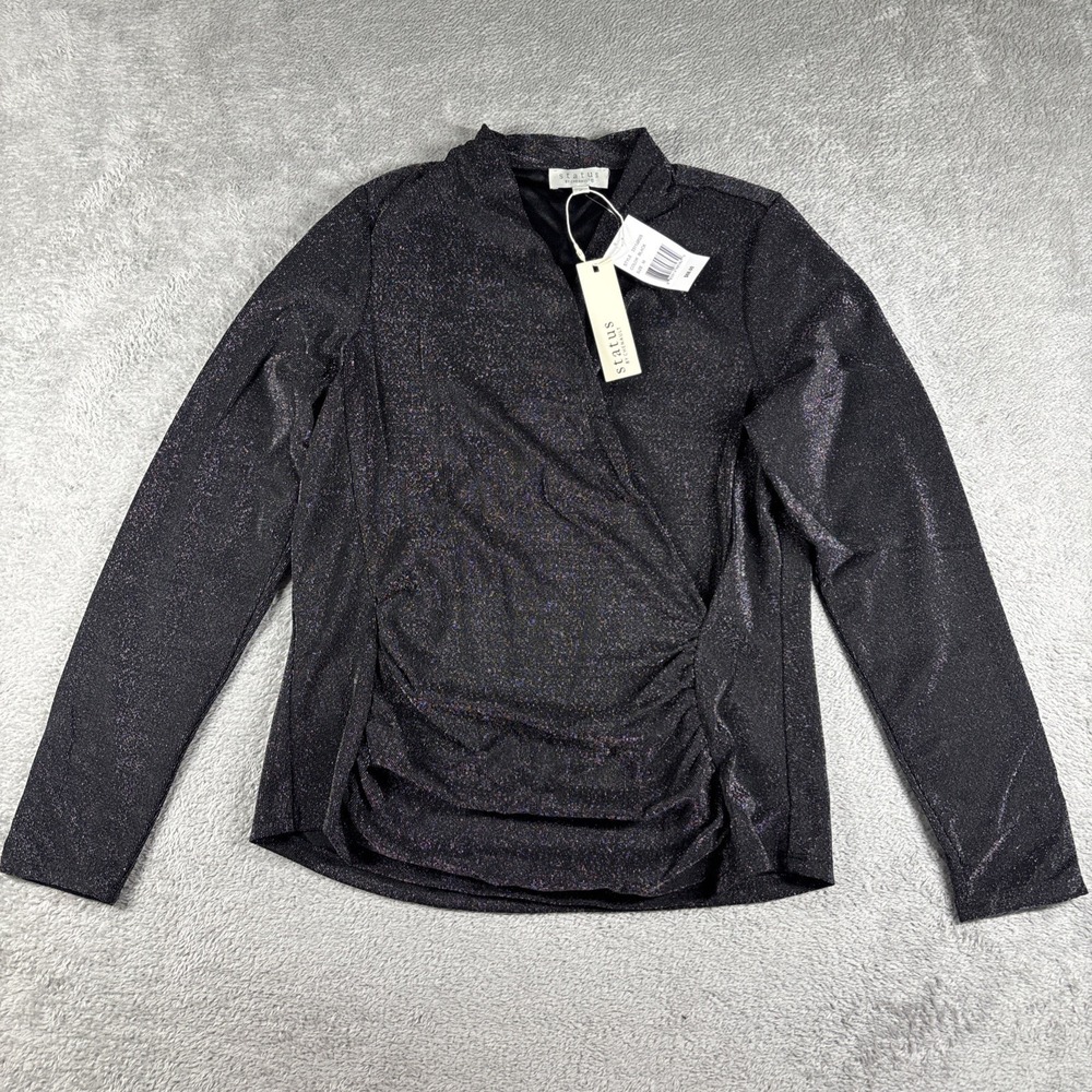 NWT Status by Chenault Women's Long Sleeve Metallic Top‎ Black Size Medium